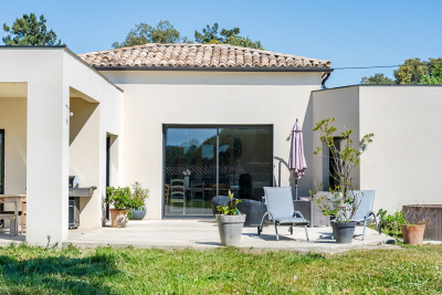 Maison à vendre à SUZE LA ROUSSE  - 6 pièces - 150 m² 