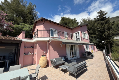 Maison &agrave; vendre &agrave; MENTON  - 5 pi&egrave;ces - 125 m&sup2; 