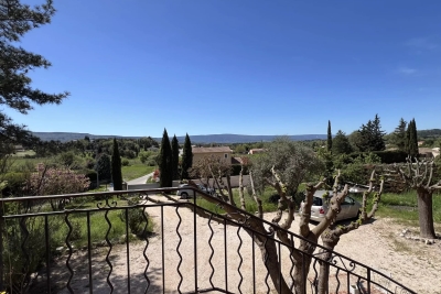 Maison à vendre à GARGAS  - 6 pièces - 235 m² 