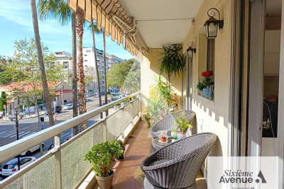 Appartement à vendre à CANNES Mont Gros - 2 pièces - 47 m² 