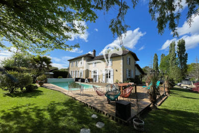 Maison &agrave; vendre &agrave; MIOS  - 11 pi&egrave;ces - 230 m&sup2; 