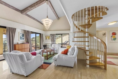Apartment for sale in MOUGINS  - 5 rooms - 197 m² 