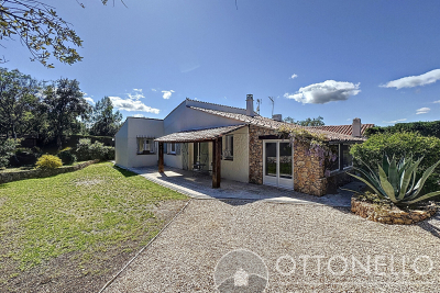 Maison à vendre à ROQUEBRUNE-SUR-ARGENS Ecarts - 4 pièces - 104 m² 