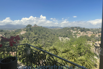 Appartement à vendre à CAGNES-SUR-MER  - 4 pièces - 83 m² 