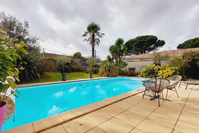 Maison à vendre à GRADIGNAN  - 9 pièces - 210 m² 