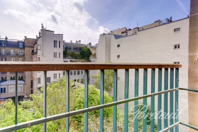 Appartement à vendre à PARIS 16EME Saint-Ambroise 14 - 2 pièces - 59 m² 