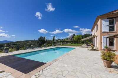 Maison à vendre vue lac ou pied dans l eau