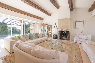 Maison à vendre à LA CIOTAT  - 7 pièces - 600 m² 