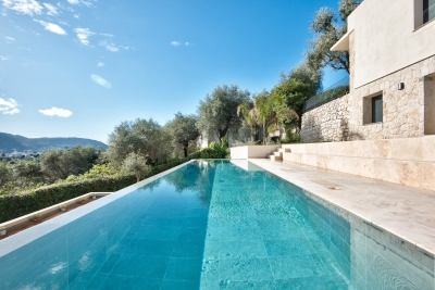 Maison à vendre à NICE Riquier - 7 pièces - 205 m² 