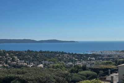 House for sale in real estate CAVALAIRE-SUR-MER  - 6 rooms - 175 m² 