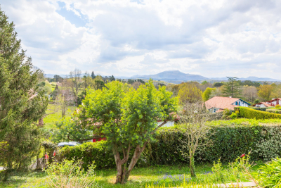 Maison à vendre à ARBONNE Saint-Pierre-d'Irube - 6 pièces - 150 m² 