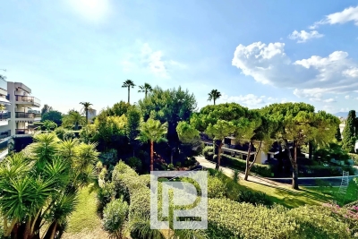 Appartement &agrave; vendre &agrave; CANNES Ranguin - 3 pi&egrave;ces - 84 m&sup2; 