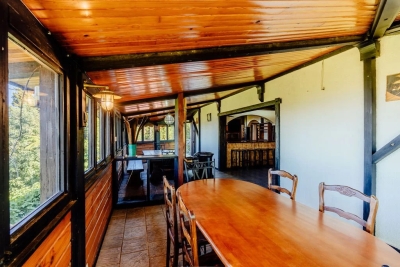 Maison à vendre à immobilier LE TAMPON  - 8 pièces - 180 m² 