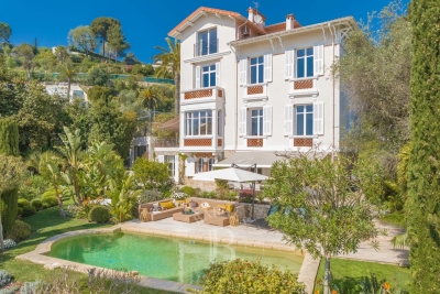 Maison &agrave; vendre &agrave; LE CANNET Gorbio - 9 pi&egrave;ces - 405 m&sup2; 