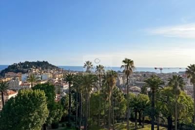 Appartement à vendre à NICE  - 4 pièces - 158 m² 