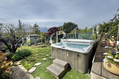 Apartment for sale in HYÈRES Fayence - 4 rooms - 104 m² 