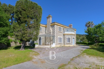 House for sale le lavandou var