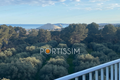 Appartement à vendre à CAGNES-SUR-MER Saint-Sylvestre - 2 pièces - 57 m² 