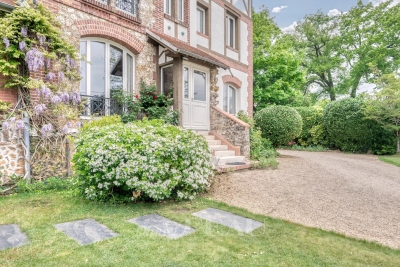 Maison &agrave; vendre &agrave; GARCHES Carnot Gambetta 1 - 9 pi&egrave;ces - 240 m&sup2; 