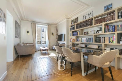 Apartment for sale in NEUILLY SUR SEINE Denfert-Rochereau 6 - 3 rooms - 66 m² 