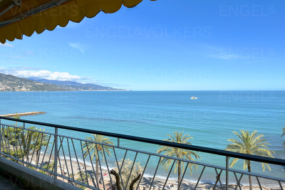 Appartement à vendre maison vue mer roquebrun 
