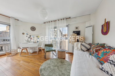 Appartement à vendre à PARIS 15EME Saint-Ambroise 14 - 2 pièces - 54 m² 