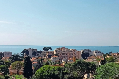 Appartement à vendre à CAGNES-SUR-MER  - 4 pièces - 90 m² 