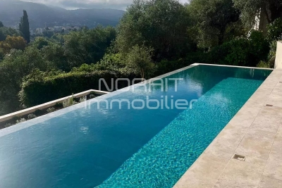 Maison à vendre à NICE Riquier - 6 pièces - 200 m² 