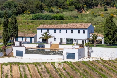 House to rent in GRIMAUD  - 6 rooms - 500 m² 