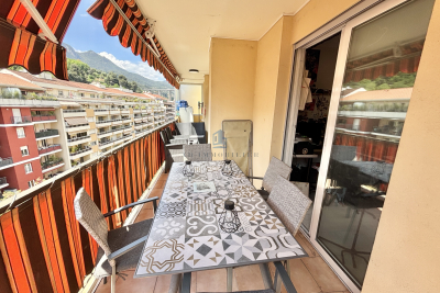 Appartement à vendre terrasse balcon calme menton