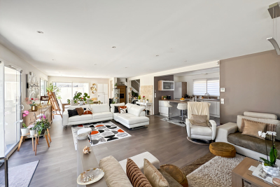 Maison &agrave; vendre &agrave; VILLENAVE-D'ORNON  - 7 pi&egrave;ces - 200 m&sup2; 