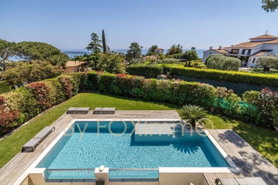 Maison &agrave; vendre &agrave; CANNES  - 10 pi&egrave;ces - 363 m&sup2; 