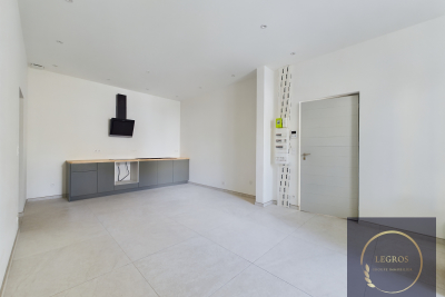 Appartement à louer à CHATEAURENARD Gavots - 2 pièces - 54 m² 