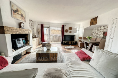 Apartment for sale in GRIMAUD Fayence - 2 rooms - 49 m² 