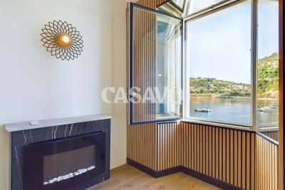 Appartement à vendre à VILLEFRANCHE-SUR-MER  - 2 pièces - 61 m² 