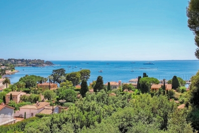 Maison &agrave; vendre &agrave; Cap d'Antibes  - 10 pi&egrave;ces 360 m&sup2; 