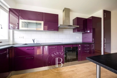 Appartement &agrave; vendre &agrave; LE CHESNAY  - 4 pi&egrave;ces - 157 m&sup2; 