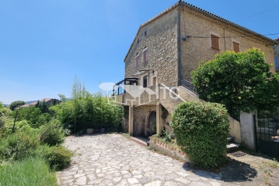 Maison à vendre à ST PAUL LE JEUNE  - 4 pièces - 120 m² 