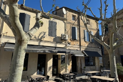 Commerce &agrave; vendre &agrave; FONTVIEILLE  - 4 pi&egrave;ces - 92 m&sup2; 