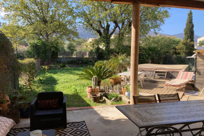 Maison à vendre à LAROQUE-DES-ALBÈRES Plage Centre - 9 pièces - 360 m² 