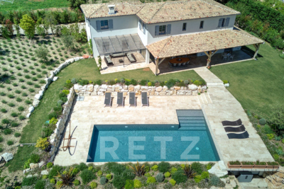 Maison à vendre villa avec piscine les pins 