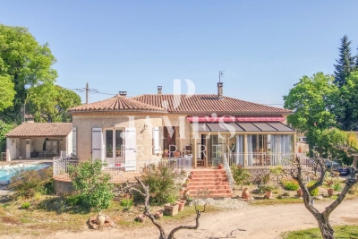 Maison à vendre à ST-ÉTIENNE-DU-GRÈS  - 4 pièces - 130 m² 