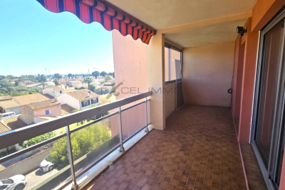 Appartement &agrave; vendre &agrave; LA LONDE-LES-MAURES  - 4 pi&egrave;ces - 85 m&sup2; 