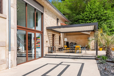 Maison &agrave; vendre &agrave; ROMANS-SUR-ISÈRE  - 9 pi&egrave;ces - 248 m&sup2; 