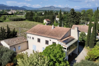 Maison à vendre à AUBIGNAN Joucas - 12 pièces - 330 m² 