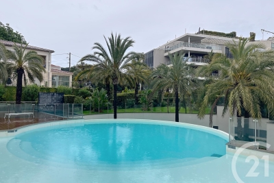 Appartement à vendre à JUAN-LES-PINS  - 4 pièces - 119 m² 