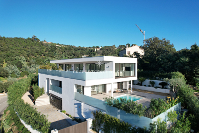 Maison à vendre piscine jardin vue mer climatisation 