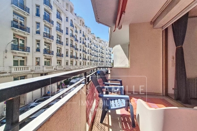 Appartement à vendre à CANNES Saint-Sylvestre - 2 pièces - 47 m² 