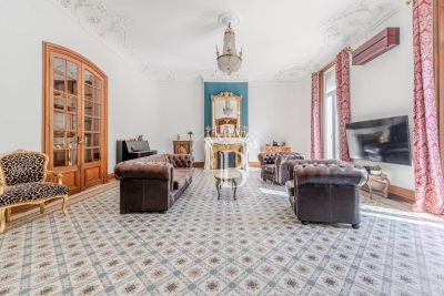 Appartement à vendre à SALON-DE-PROVENCE Eglantines-Rosiers - 6 pièces - 208 m² 