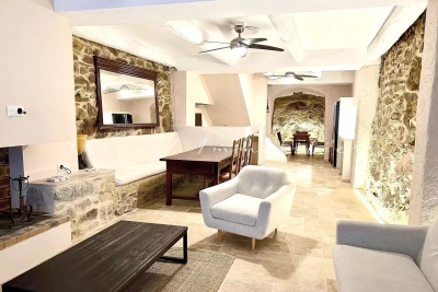 Maison &agrave; vendre &agrave; GRIMAUD  - 3 pi&egrave;ces - 75 m&sup2; 